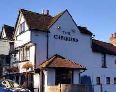 The Loose Chequers